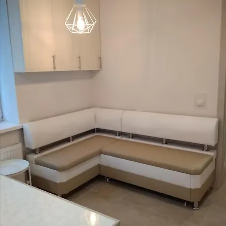Modern Appartment Near Sofievka Uman Exterior photo