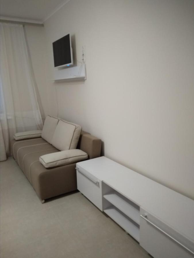 Apartment Modern Near Sofievka *